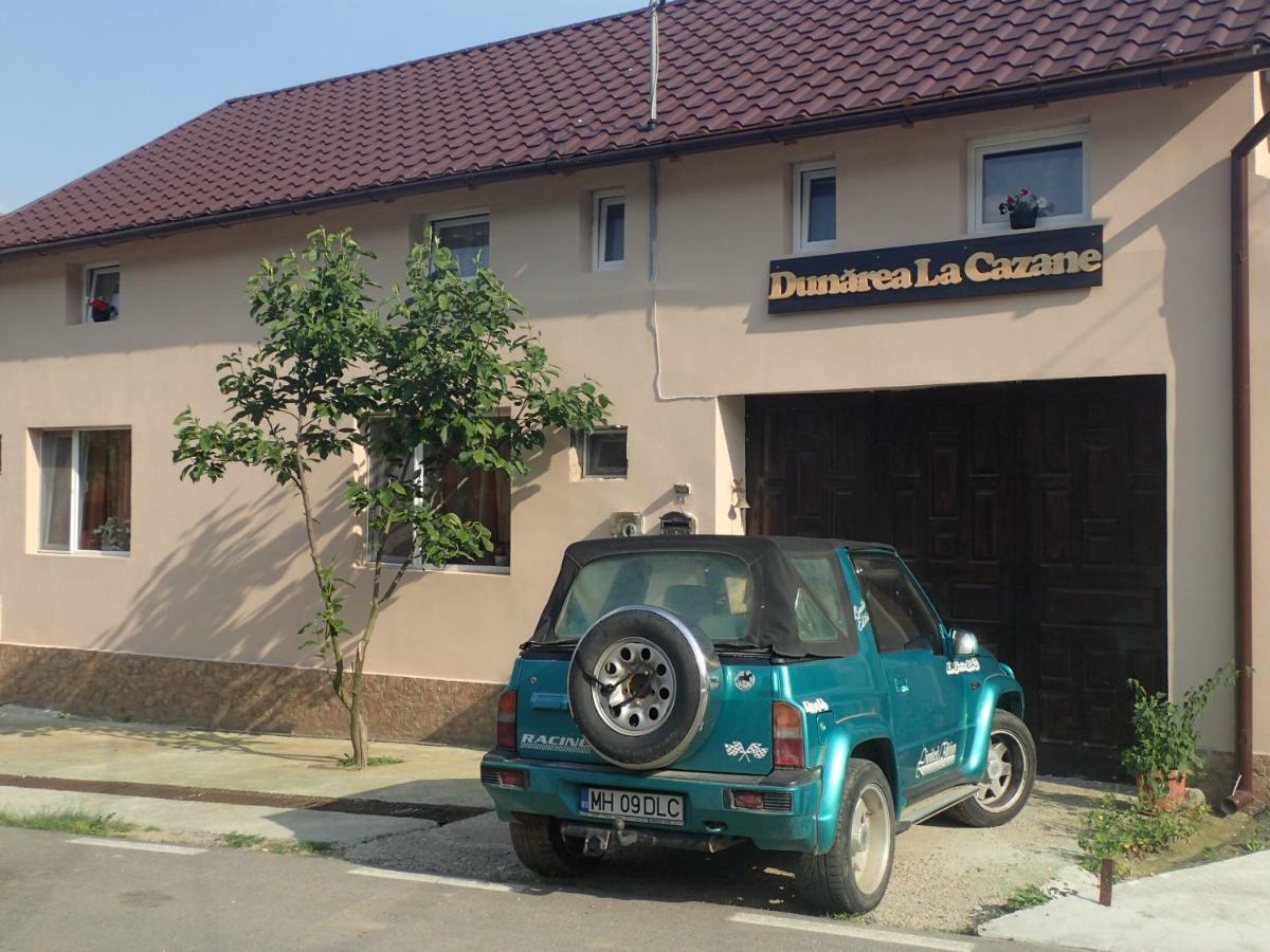 دوبوفا Casa De Oaspeti Dunarea La Cazane المظهر الخارجي الصورة